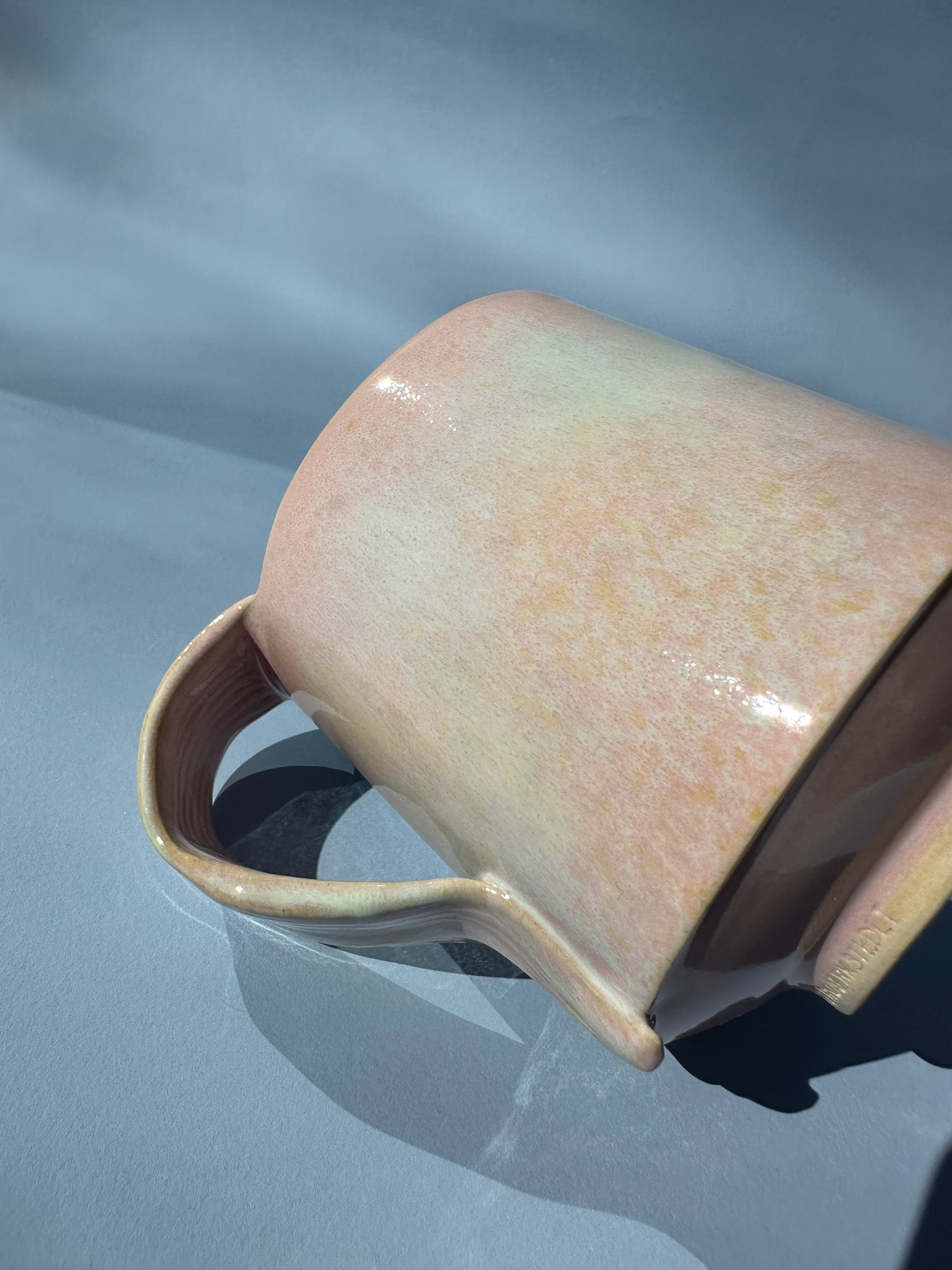 Lyserød changerende cylinder kop - flad hank